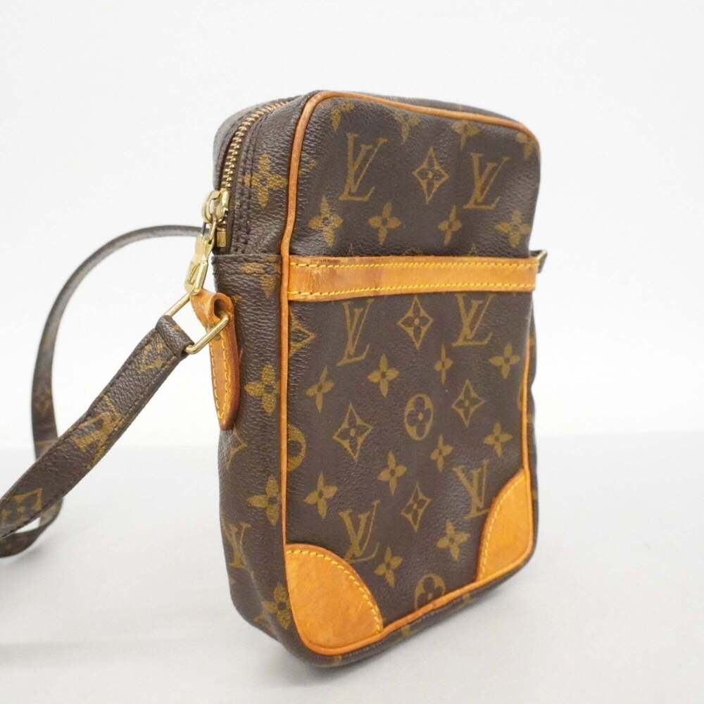 LOUIS VUITTON Brown Monogram Shoulder Bag - Picture 2 of 13